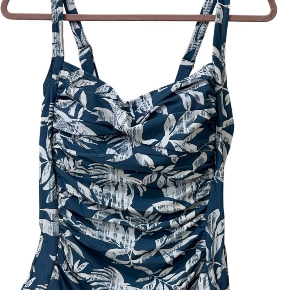 Mykonos Navy Skimming Tankini Top